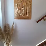 Happy Day House Хостел Кошта-да-Капарика