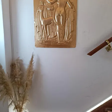 Happy Day House Hostal Costa da Caparica