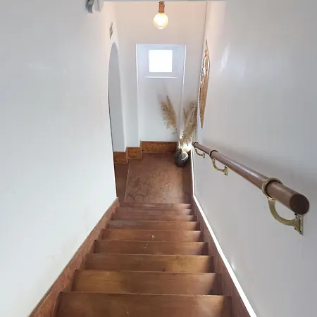 Hostal Happy Day House Costa da Caparica