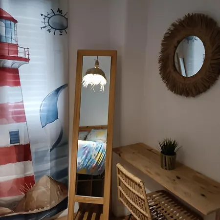 Hostal Happy Day House *