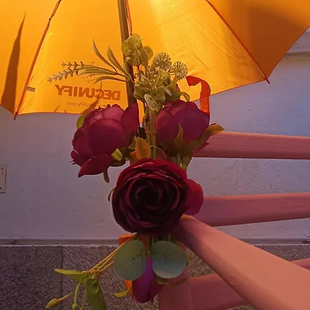 Hostal Happy Day House Costa da Caparica