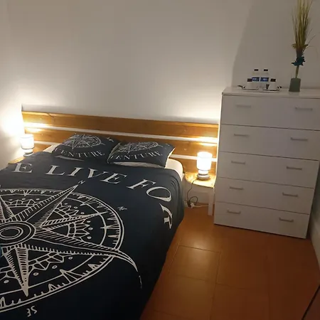 Hostal Happy Day House Costa da Caparica