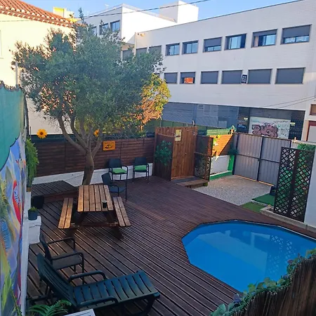 Hostal Happy Day House